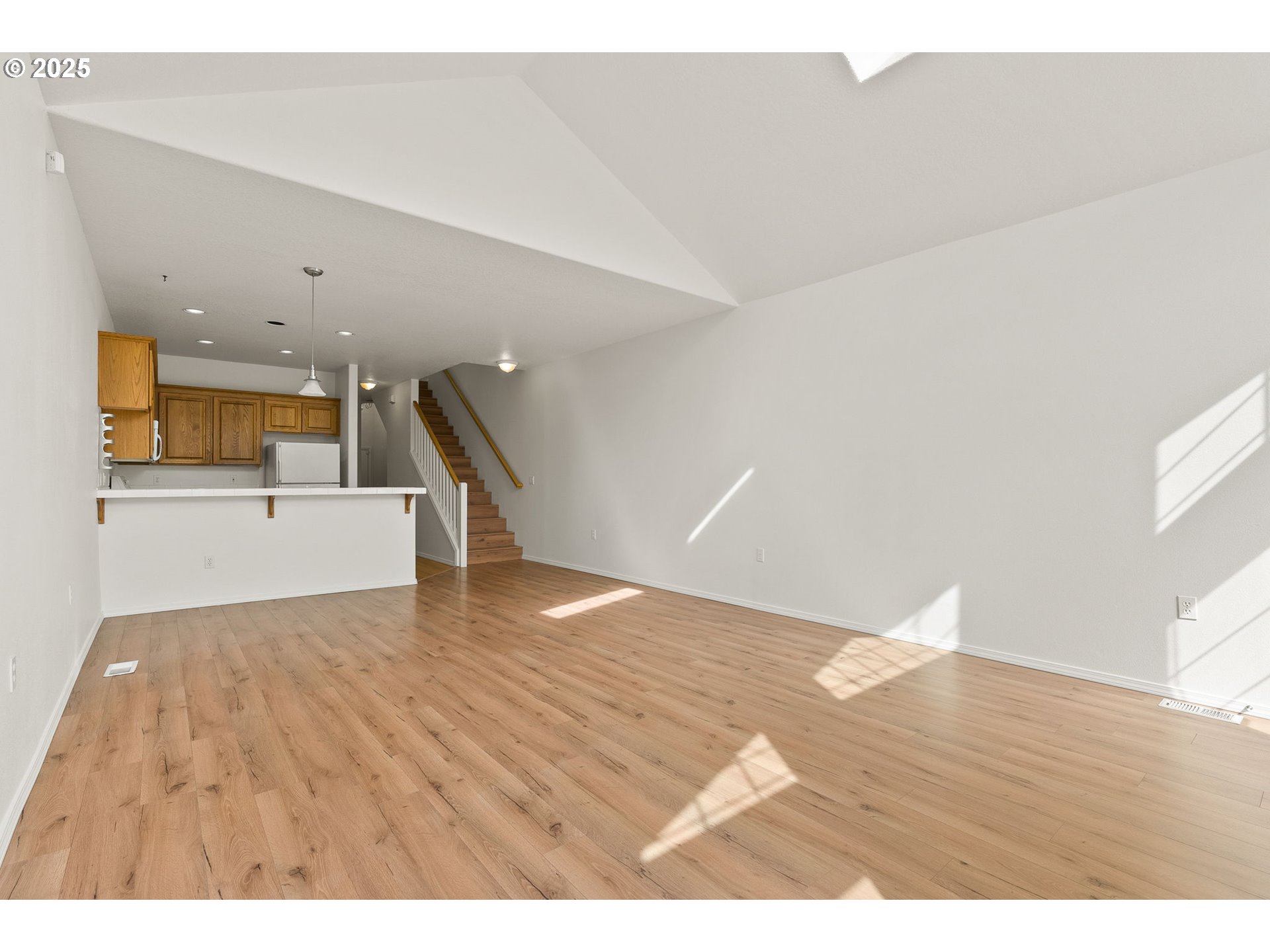 4710 Southwest 2nd Avenue Portland, OR 97239 - Photo 12 of 22 Gallery Image 12