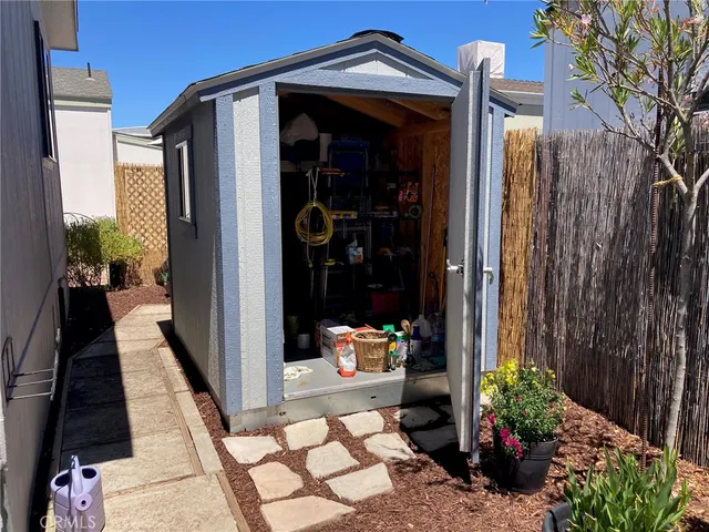 a view of a corridor