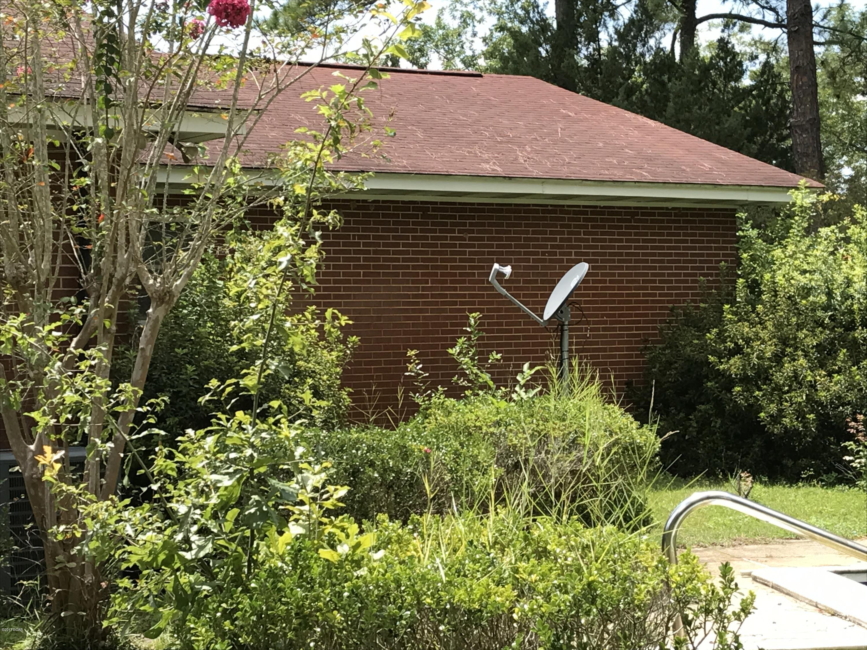 2929 Douglas Road Panama City, FL 32405 - Photo 6 of 56 Gallery Image 6