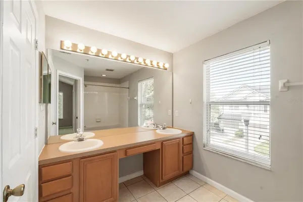 $2,400 | 3151 Sinclair Street, Unit 101, Orlando, FL 32835