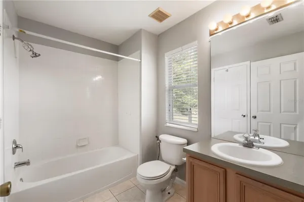 $2,400 | 3151 Sinclair Street, Unit 101, Orlando, FL 32835