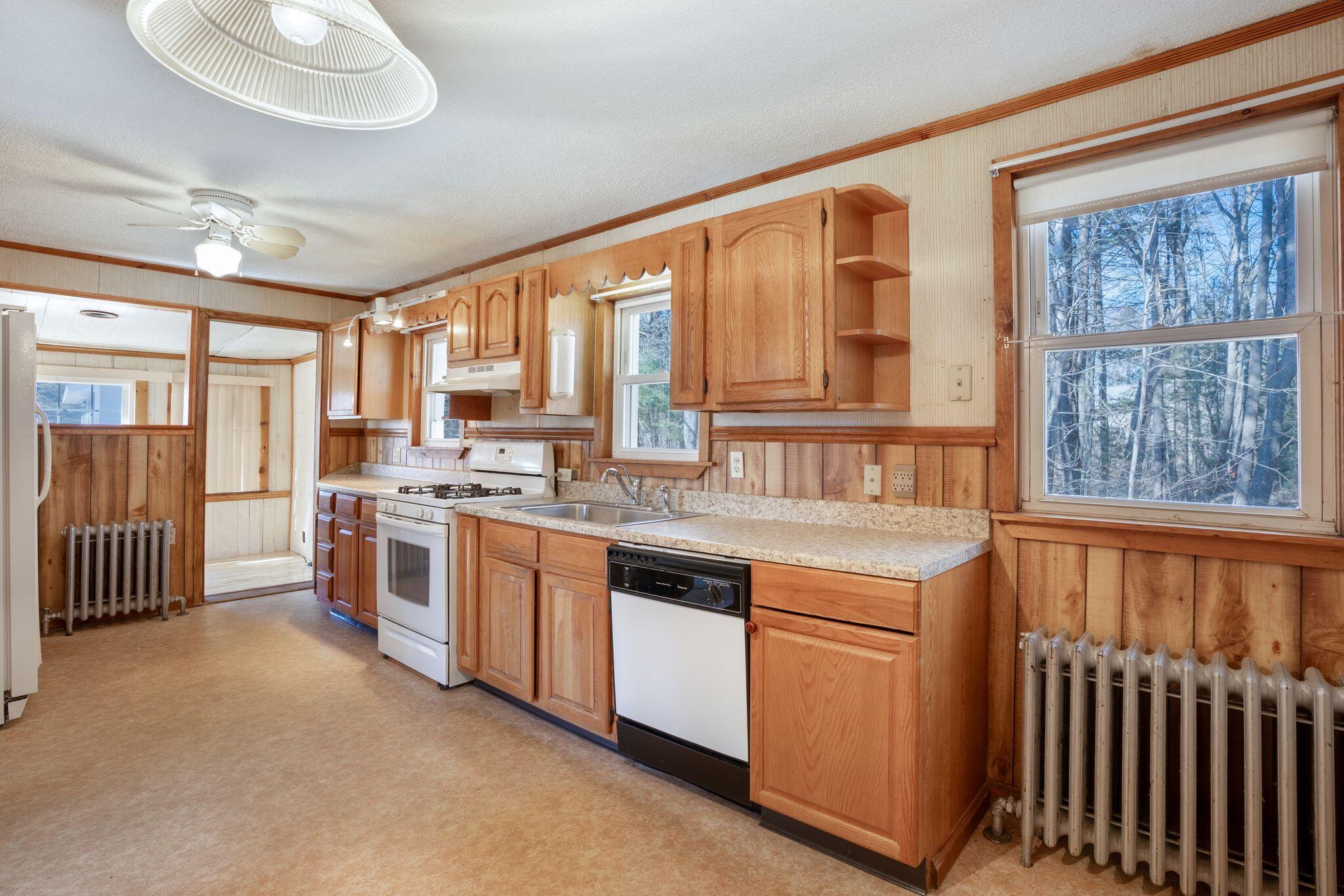 134 Fogg Road Scarborough, ME 04074 - Photo 7 of 25 18_DSC06399