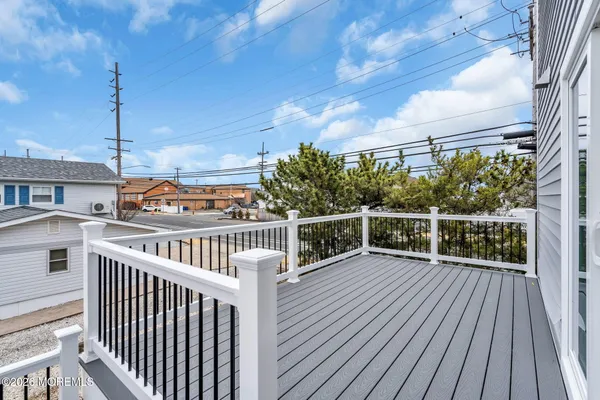 $2,750,000 | 113 New Brunswick Avenue, Lavallette, NJ 08735