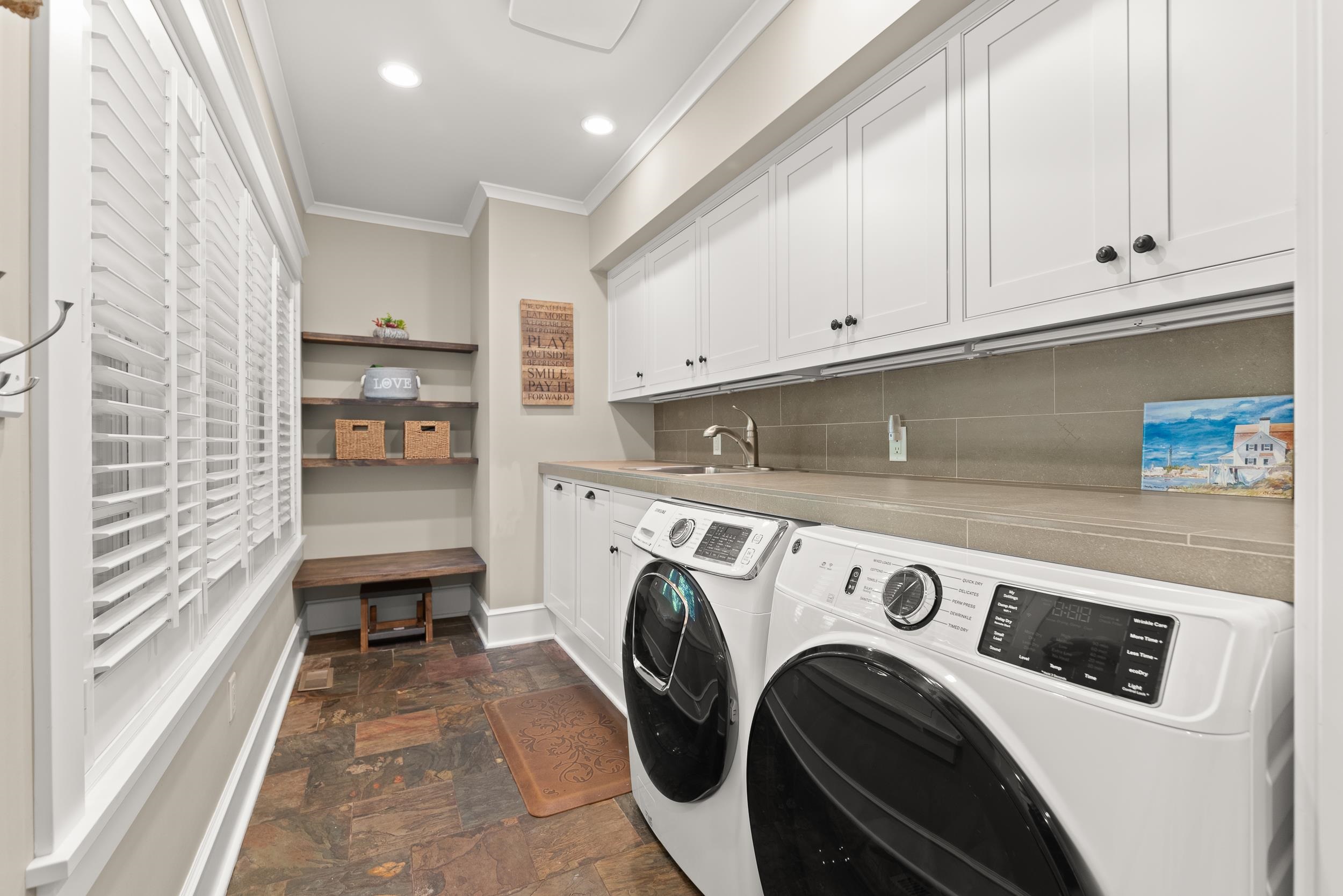 845 East Overbluff Road Spokane, WA 99203 - Photo 28 of 50 Gallery Image 28