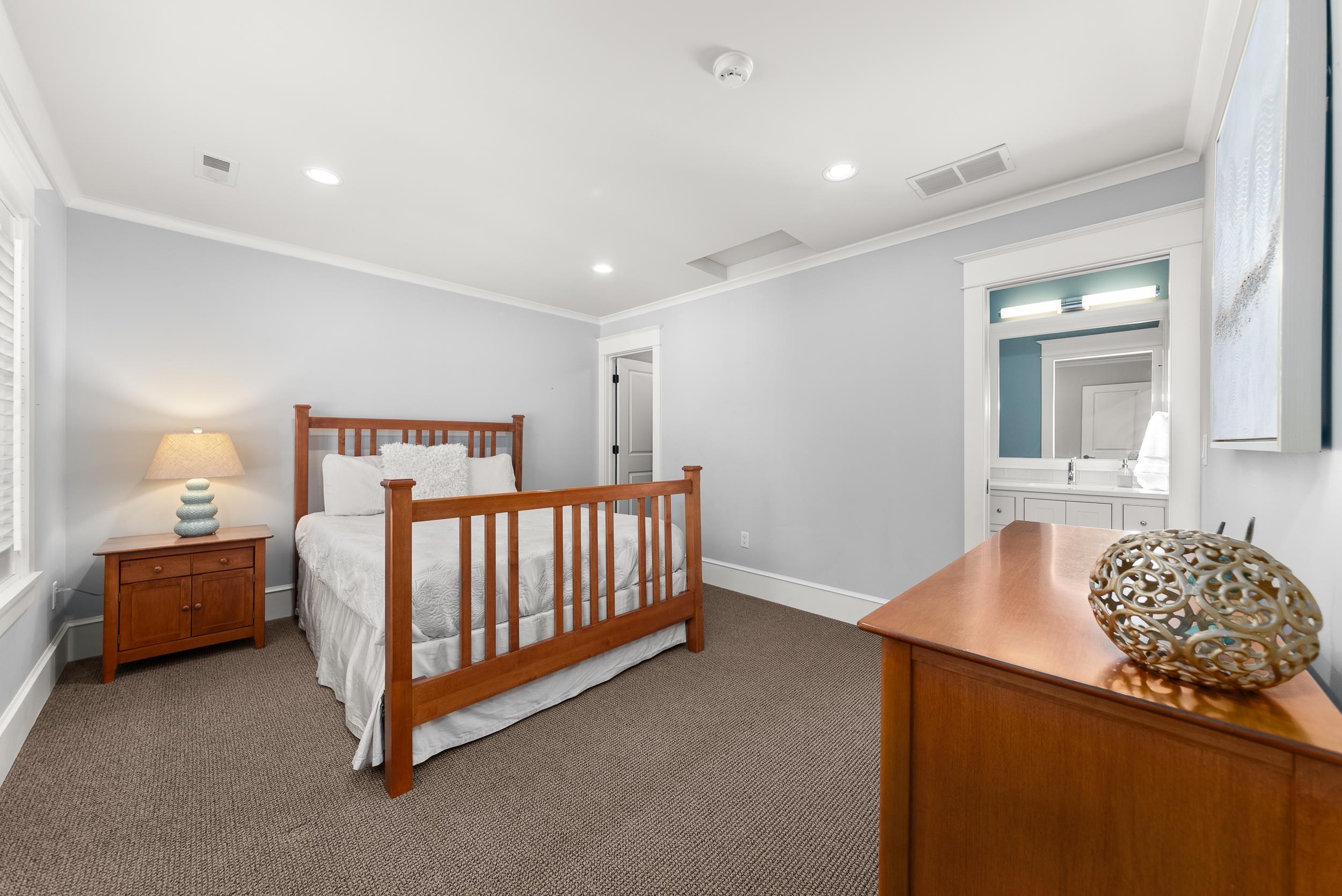 845 East Overbluff Road Spokane, WA 99203 - Photo 36 of 50 Gallery Image 36