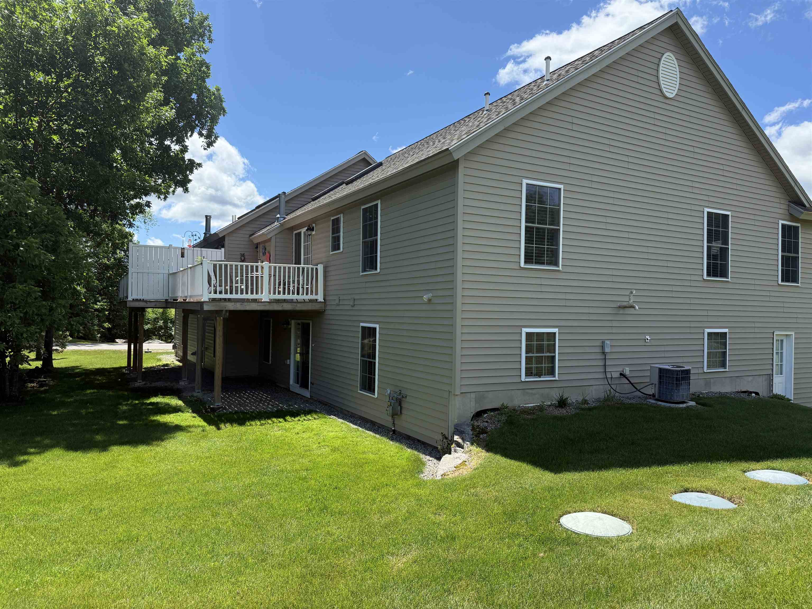 7 Maplevale Road East Kingston, NH 03827 - Photo 3 of 42