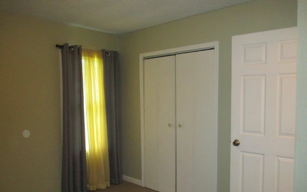 13371 North Warner Road Syracuse, IN 46567 - Photo 6 of 12 Gallery Image 6