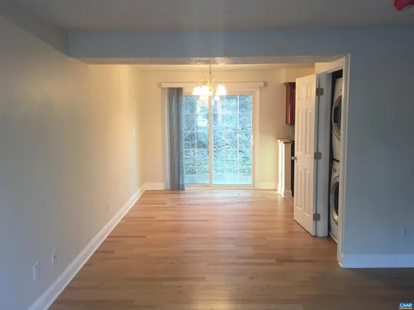 $2,095 | 121 Longwood Drive, Unit A, Charlottesville, VA 22903