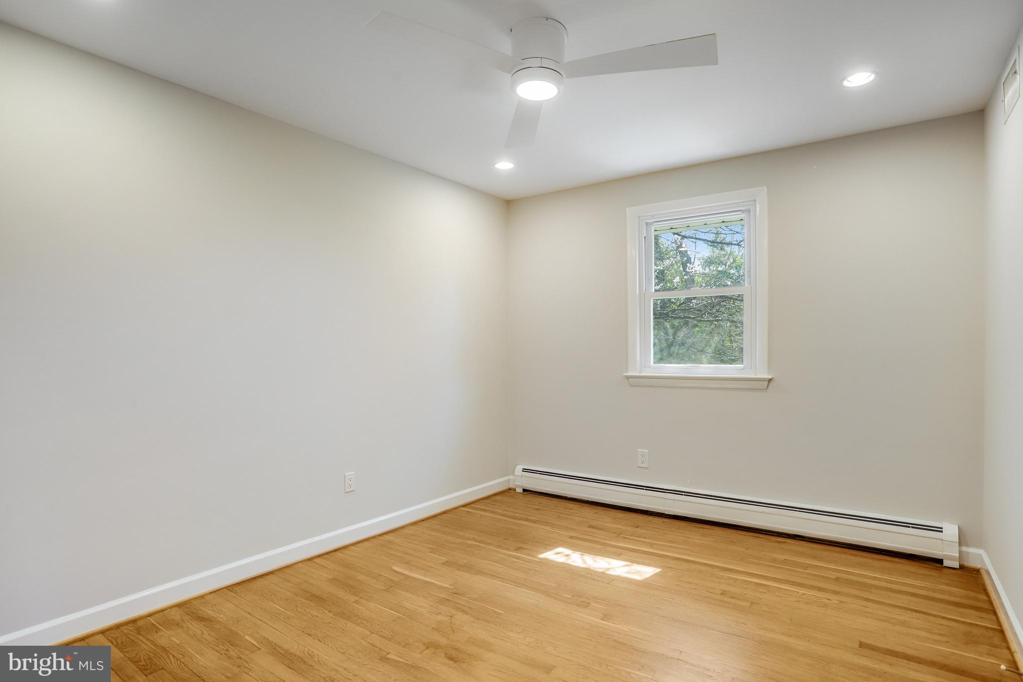 9815 Belhaven Road Bethesda, MD 20817 - Photo 31 of 53 Bedroom 1