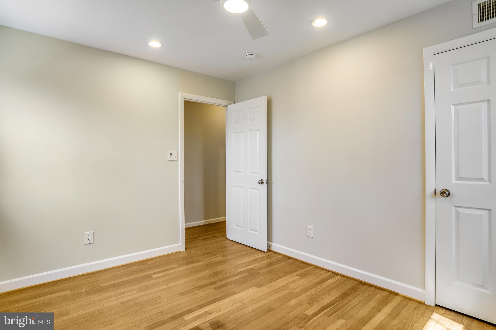 9815 Belhaven Road Bethesda, MD 20817 - Photo 34 of 53 Bedroom 2