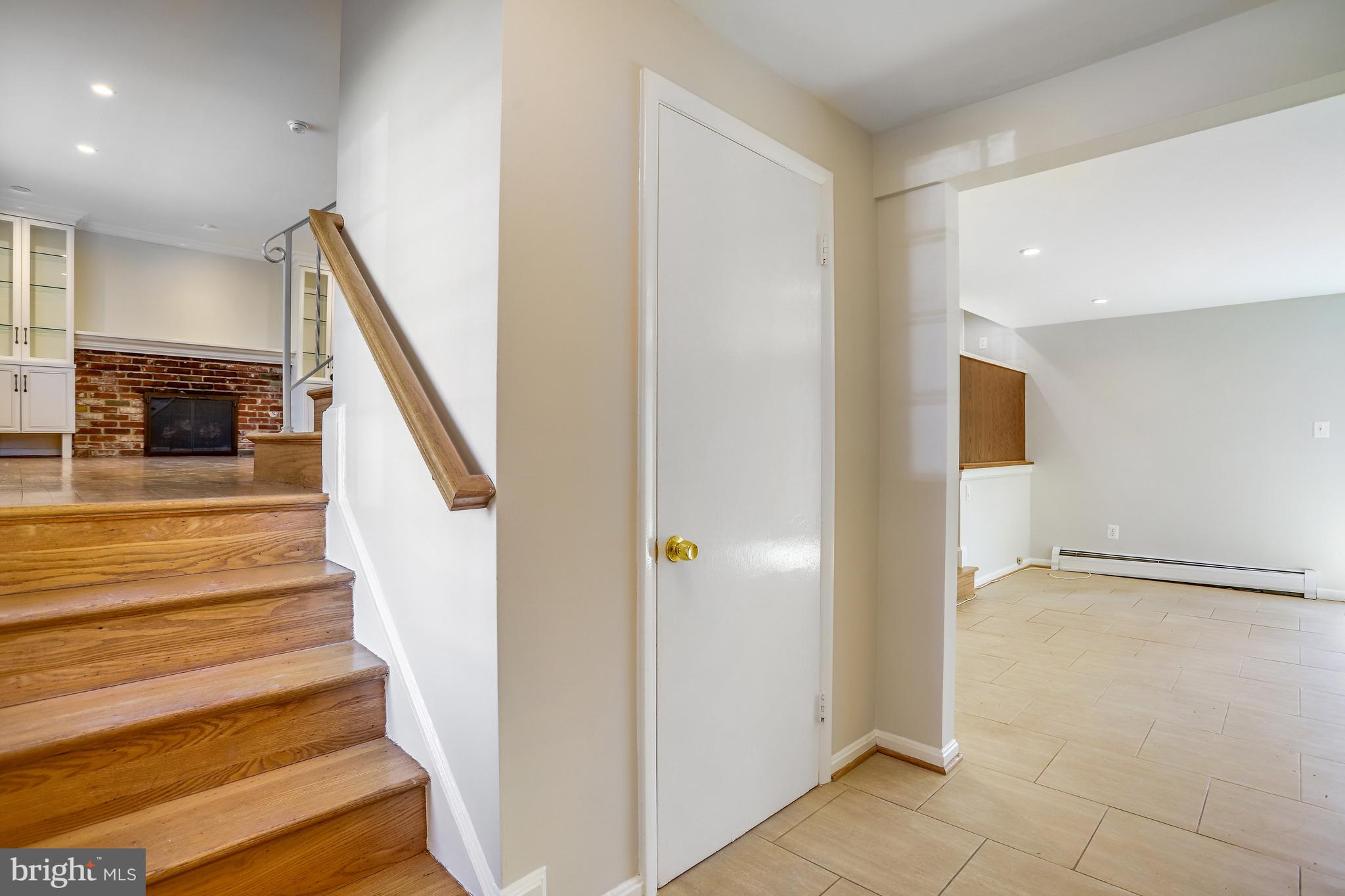9815 Belhaven Road Bethesda, MD 20817 - Photo 4 of 53 Stairs to main floor