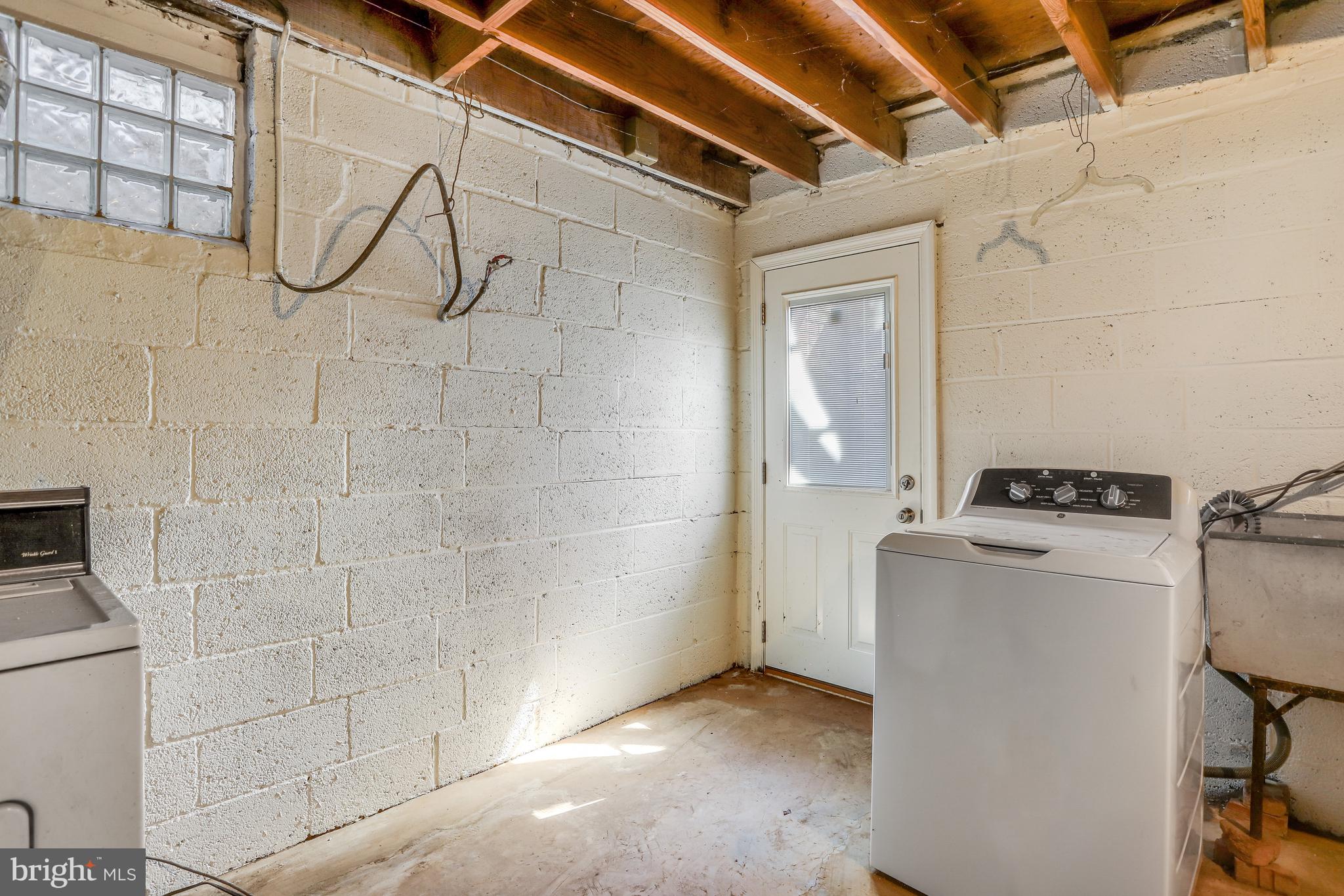 9815 Belhaven Road Bethesda, MD 20817 - Photo 45 of 53 Gallery Image 45