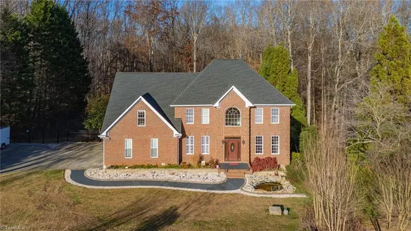 $799,900 | 6396 East Belgrave Terrace, Summerfield, NC 27358