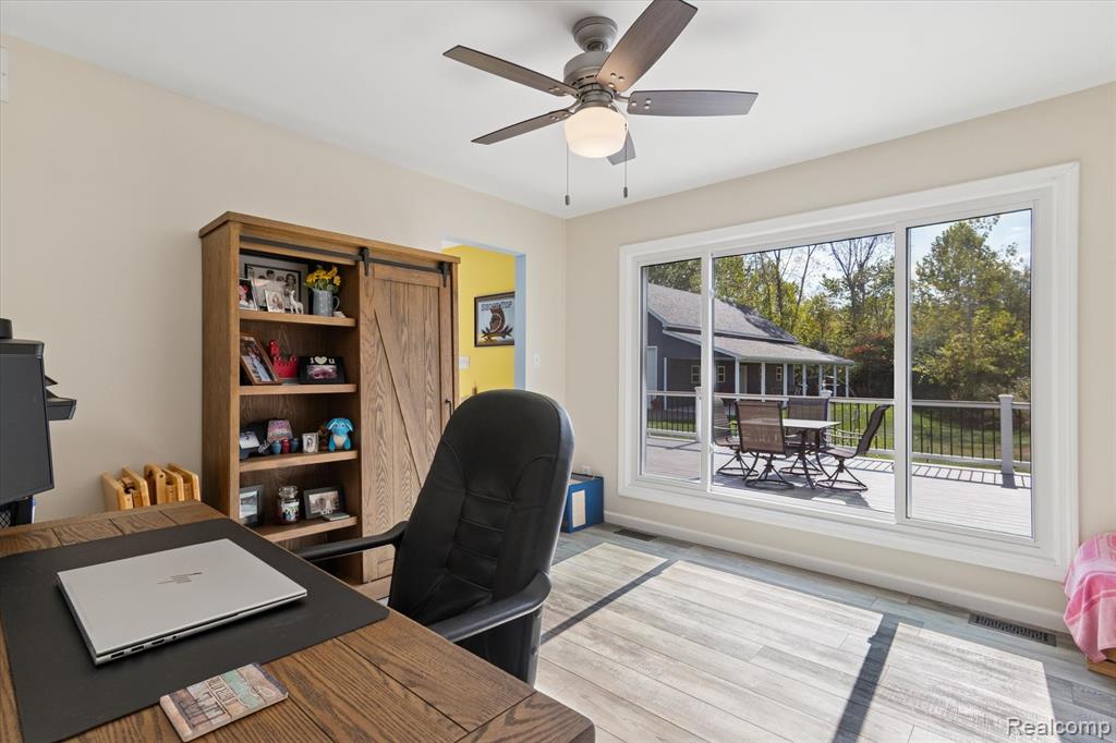 49765 Martz Road Belleville, MI 48111 - Photo 23 of 81 Gallery Image 23