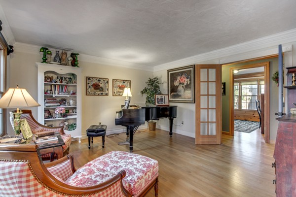572 Longley Road Groton, MA 01450 - Photo 5 of 30 Gallery Image 5