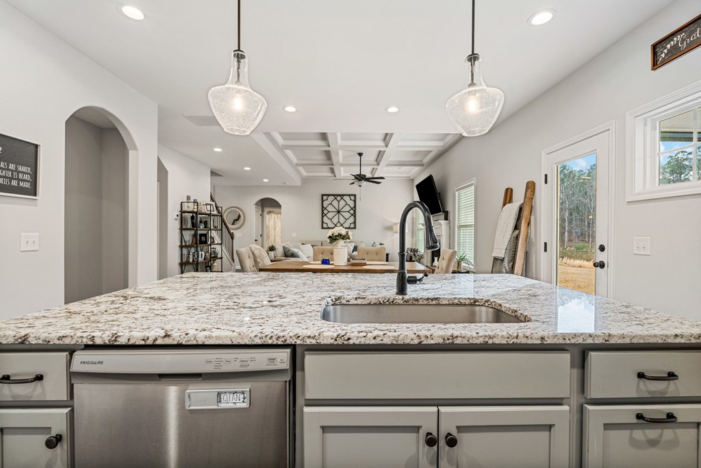 8041 Hayfields Road Columbus, GA 31904 - Photo 10 of 28 Gallery Image 10