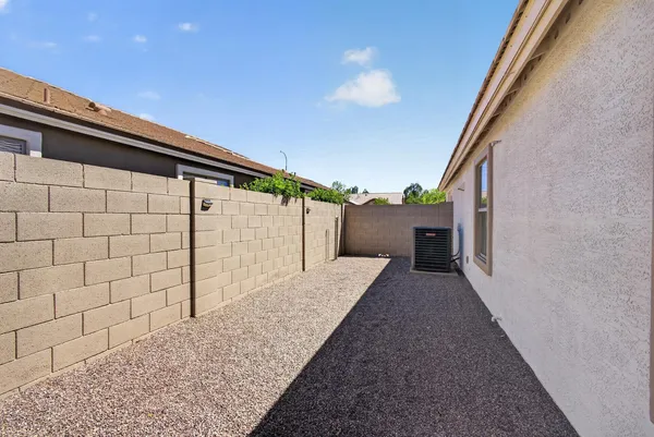 $2,500 | 1944 East Aloe Place, Chandler, AZ 85286