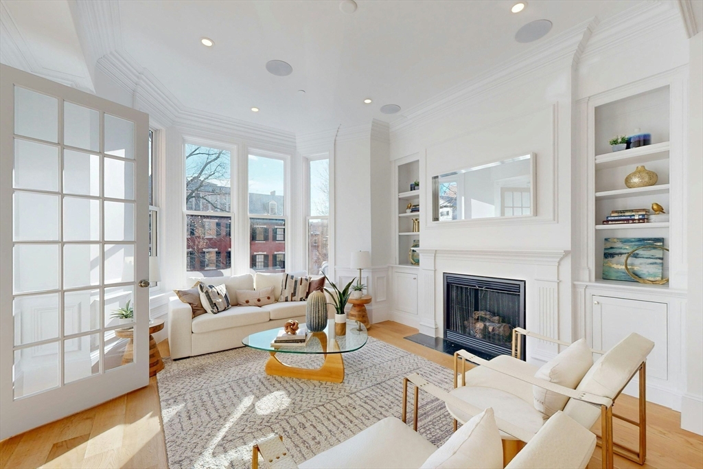 71 Mt Vernon Street, Unit 1A Boston, MA 02108 - Photo 11 of 42