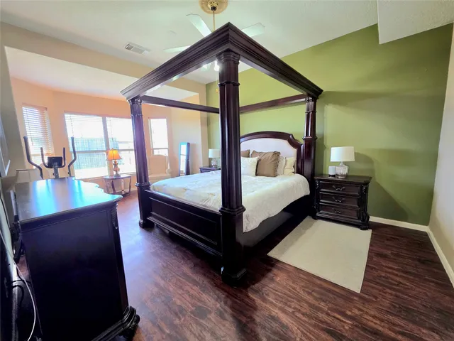 $300,000 | 8007 Beaver Street, Baytown, TX 77523