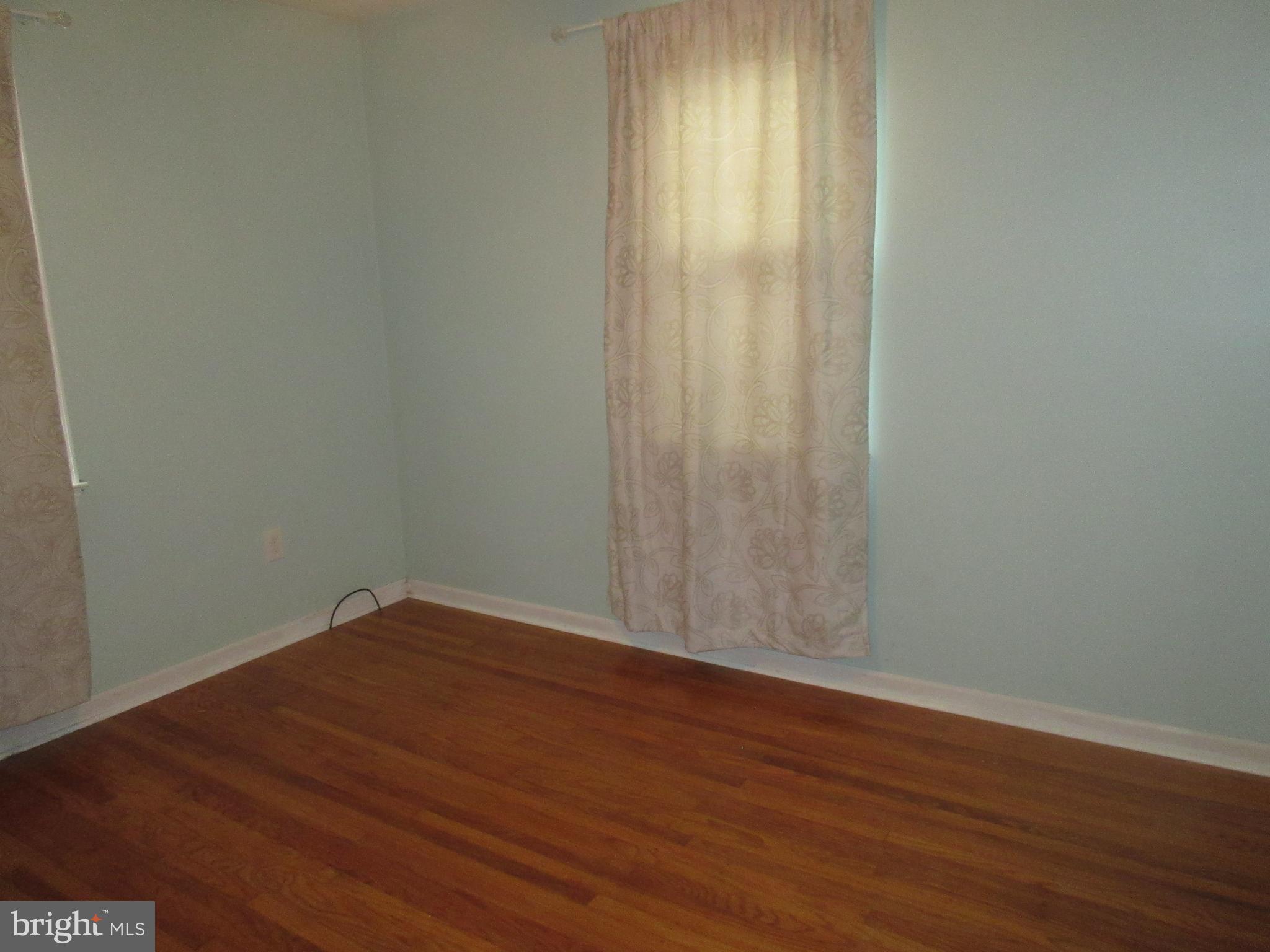 945 Clements Bridge Road Barrington, NJ 08007 - Photo 13 of 21 Gallery Image 13