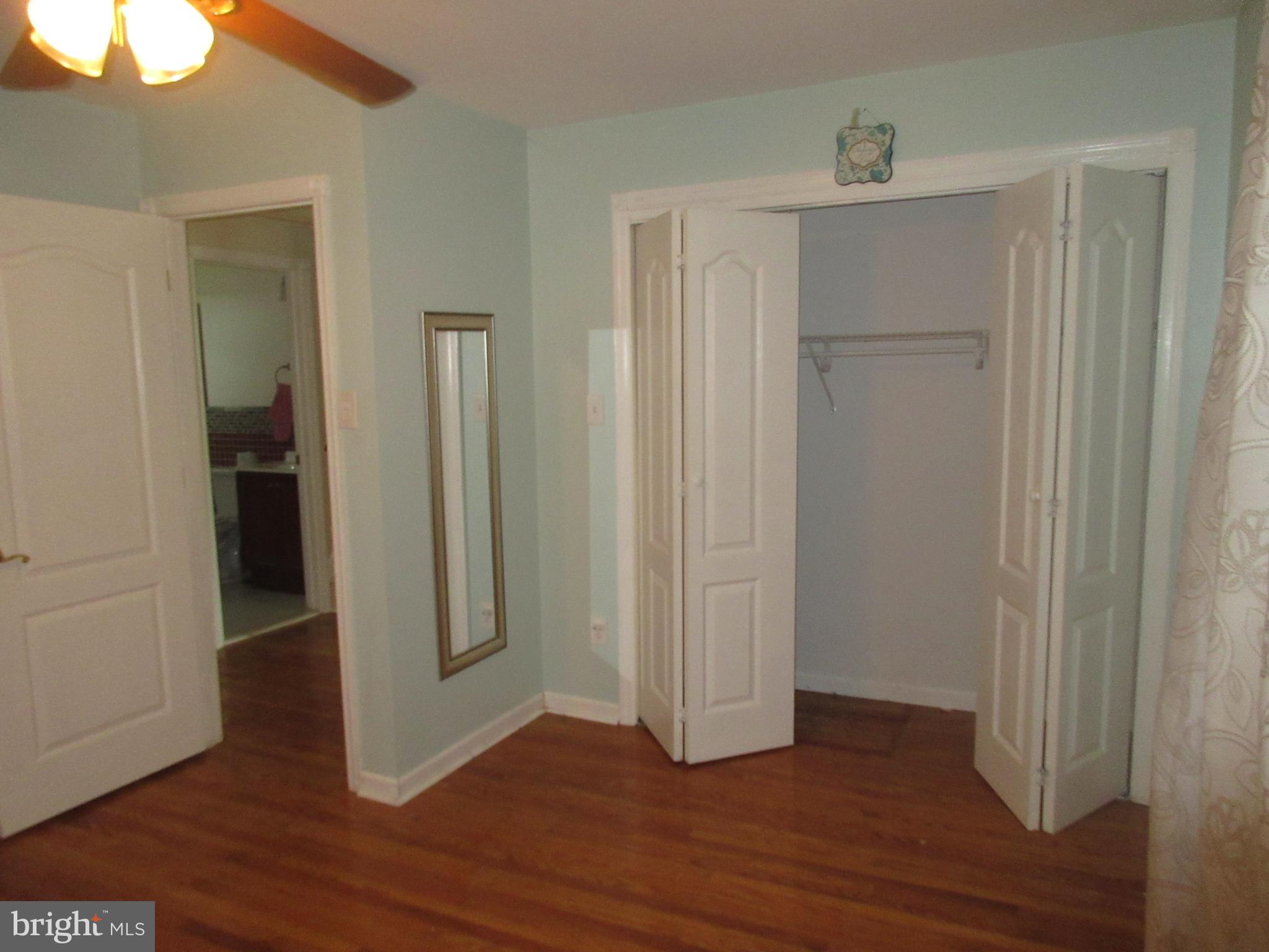 945 Clements Bridge Road Barrington, NJ 08007 - Photo 14 of 21 Gallery Image 14