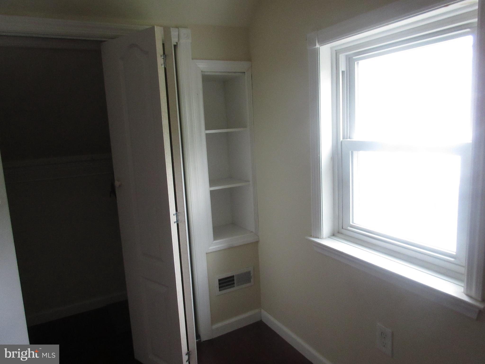 945 Clements Bridge Road Barrington, NJ 08007 - Photo 18 of 21 Gallery Image 18