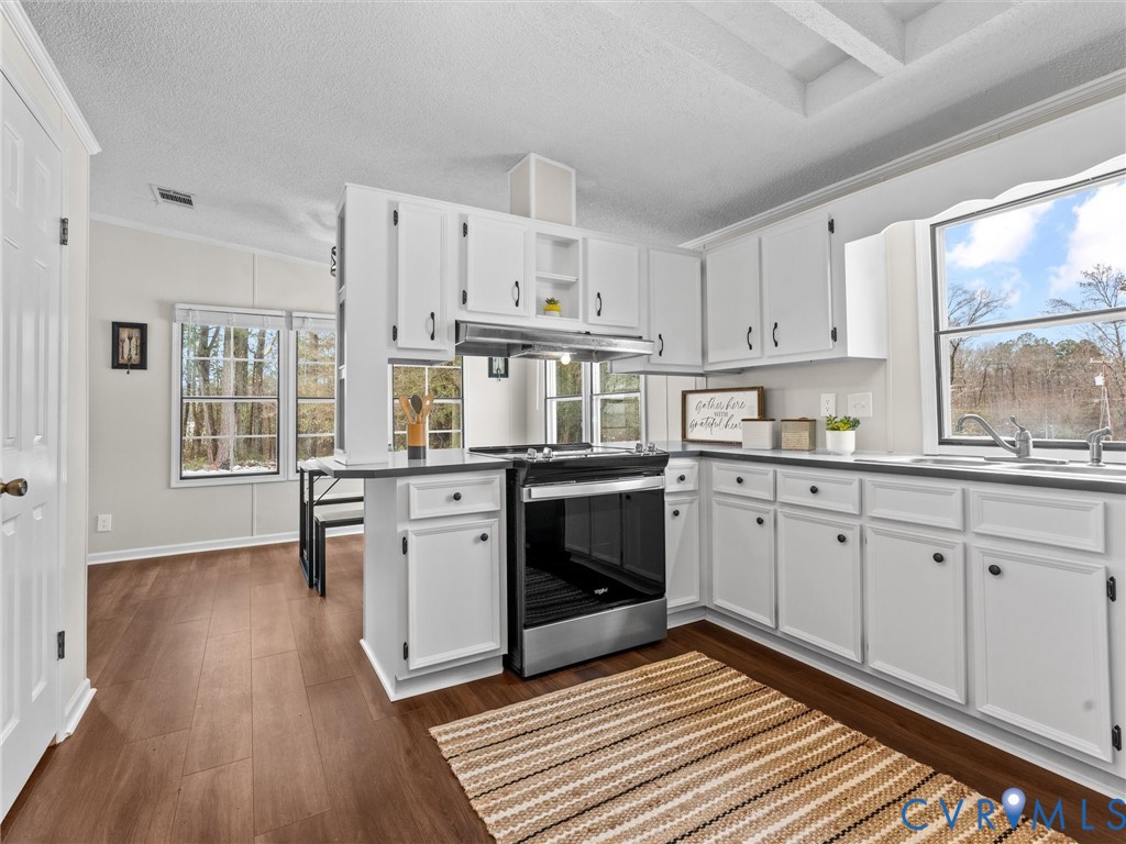 11721 Bevils Bridge Road Amelia Court House, VA 23002 - Photo 13 of 42