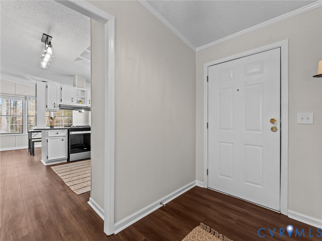 11721 Bevils Bridge Road Amelia Court House, VA 23002 - Photo 6 of 42