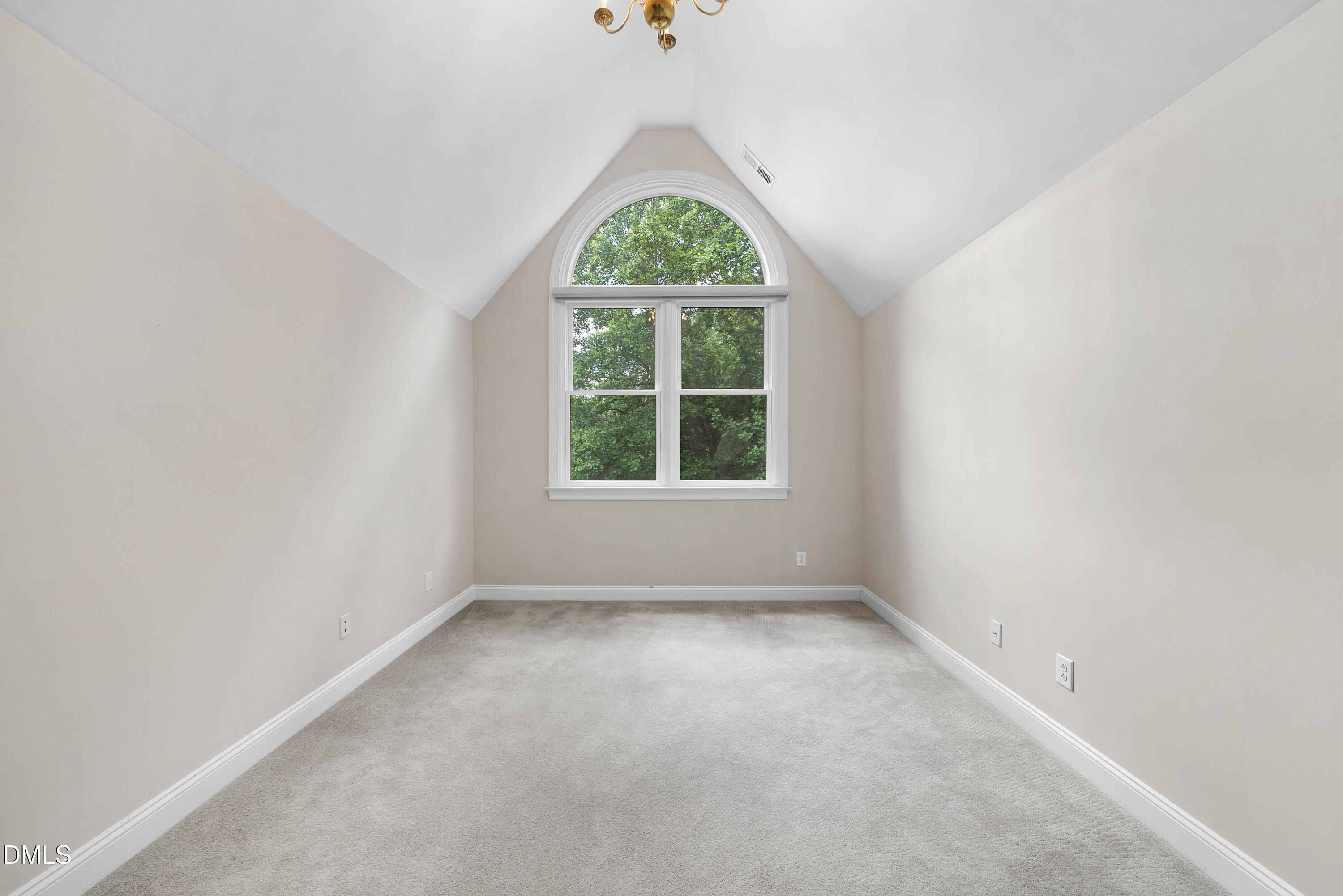 8110 Lloyd Allyns Way Raleigh, NC 27615 - Photo 32 of 66 DSC07282