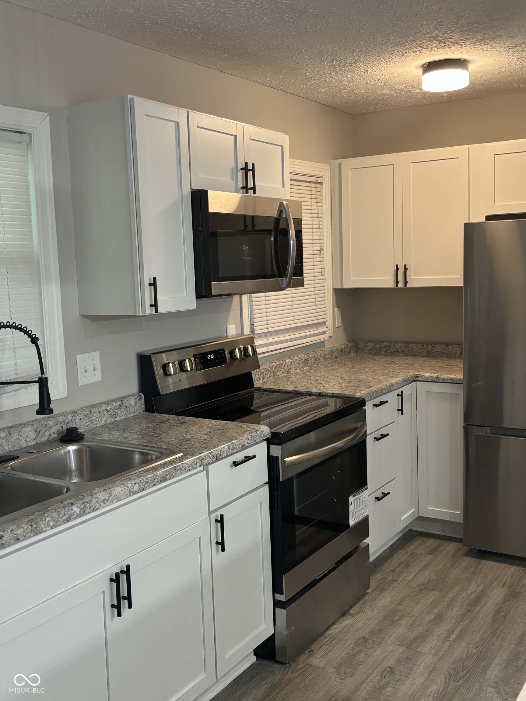 1223 East Thompson Road Indianapolis, IN 46227 - Photo 8 of 49