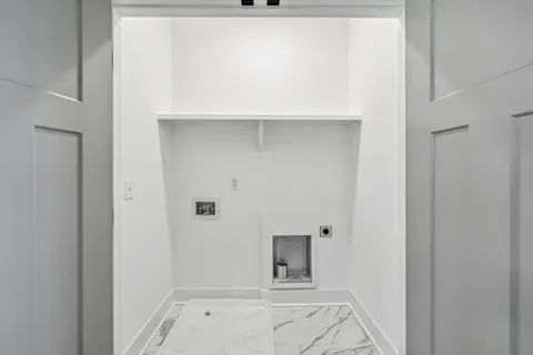 a view of utility room