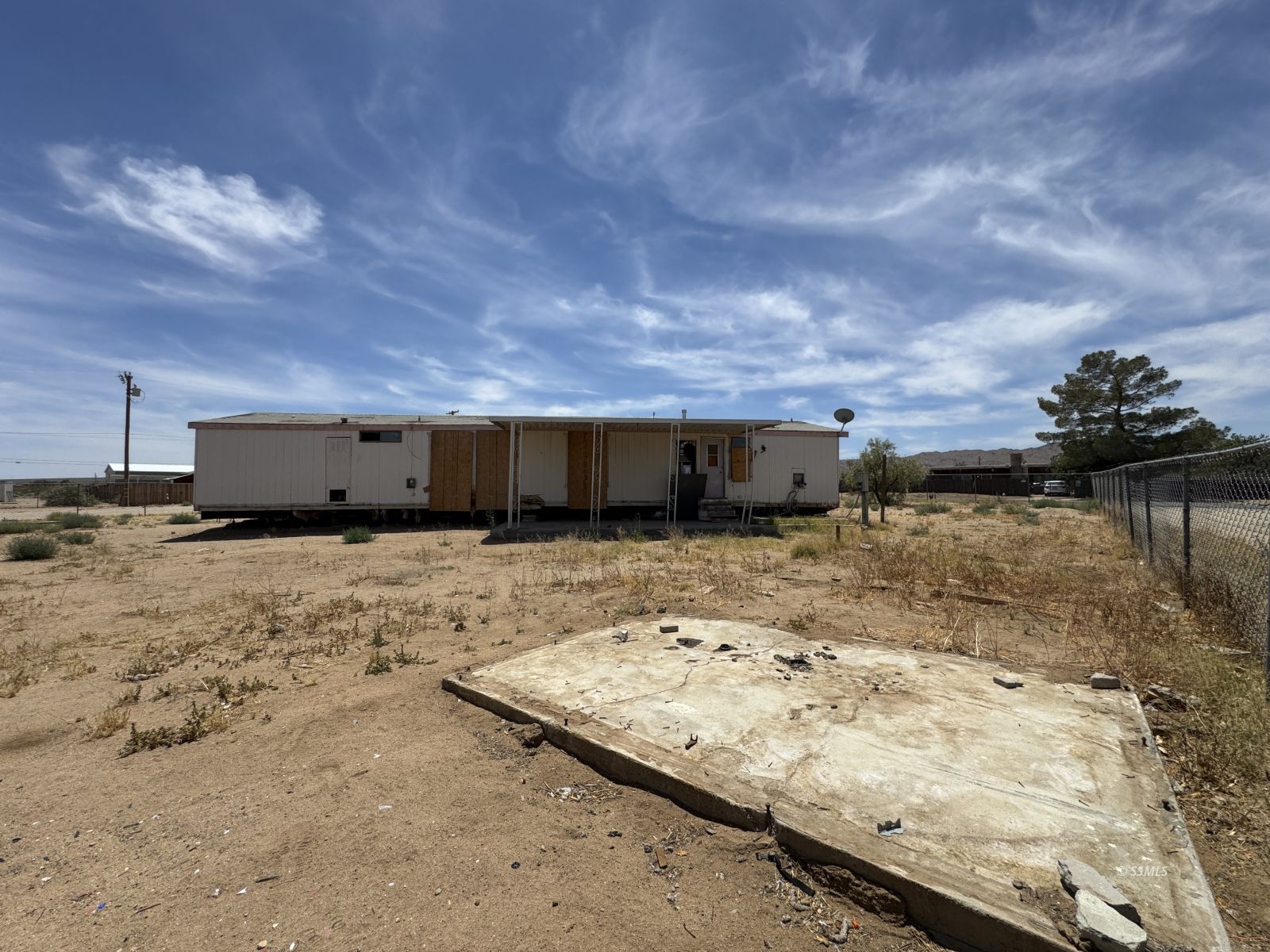 832 West Dolphin Avenue Ridgecrest, CA 93555 - Photo 8 of 10