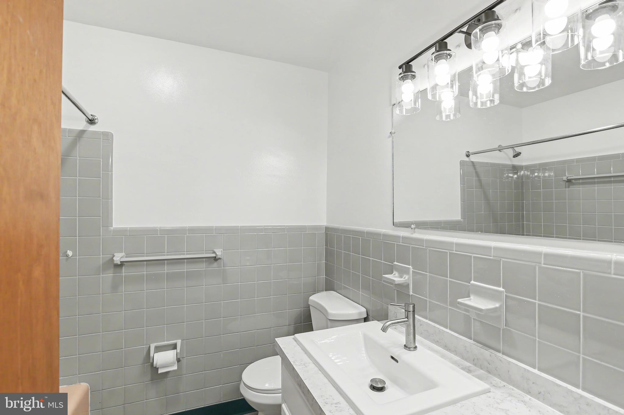 509 Grandview Avenue Camp Hill, PA 17011 - Photo 9 of 13