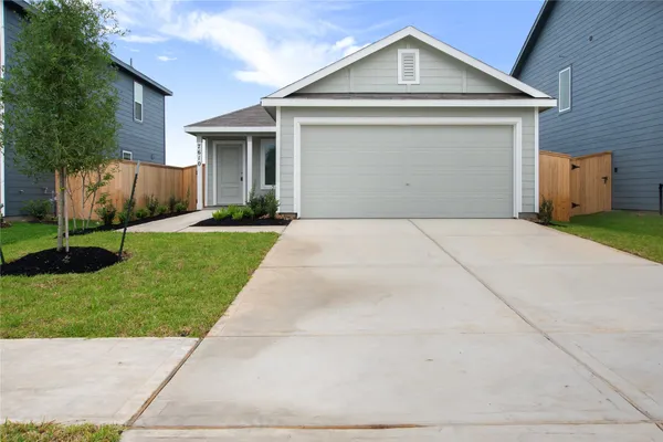 $1,900 | 7610 Barcelona Springs, Richmond, TX 77469