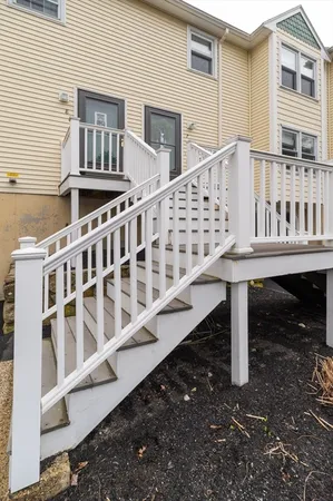 $535,000 | 38 Kimball Avenue, Unit 7, Ipswich, MA 01938