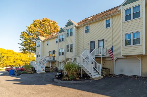 $535,000 | 38 Kimball Avenue, Unit 7, Ipswich, MA 01938