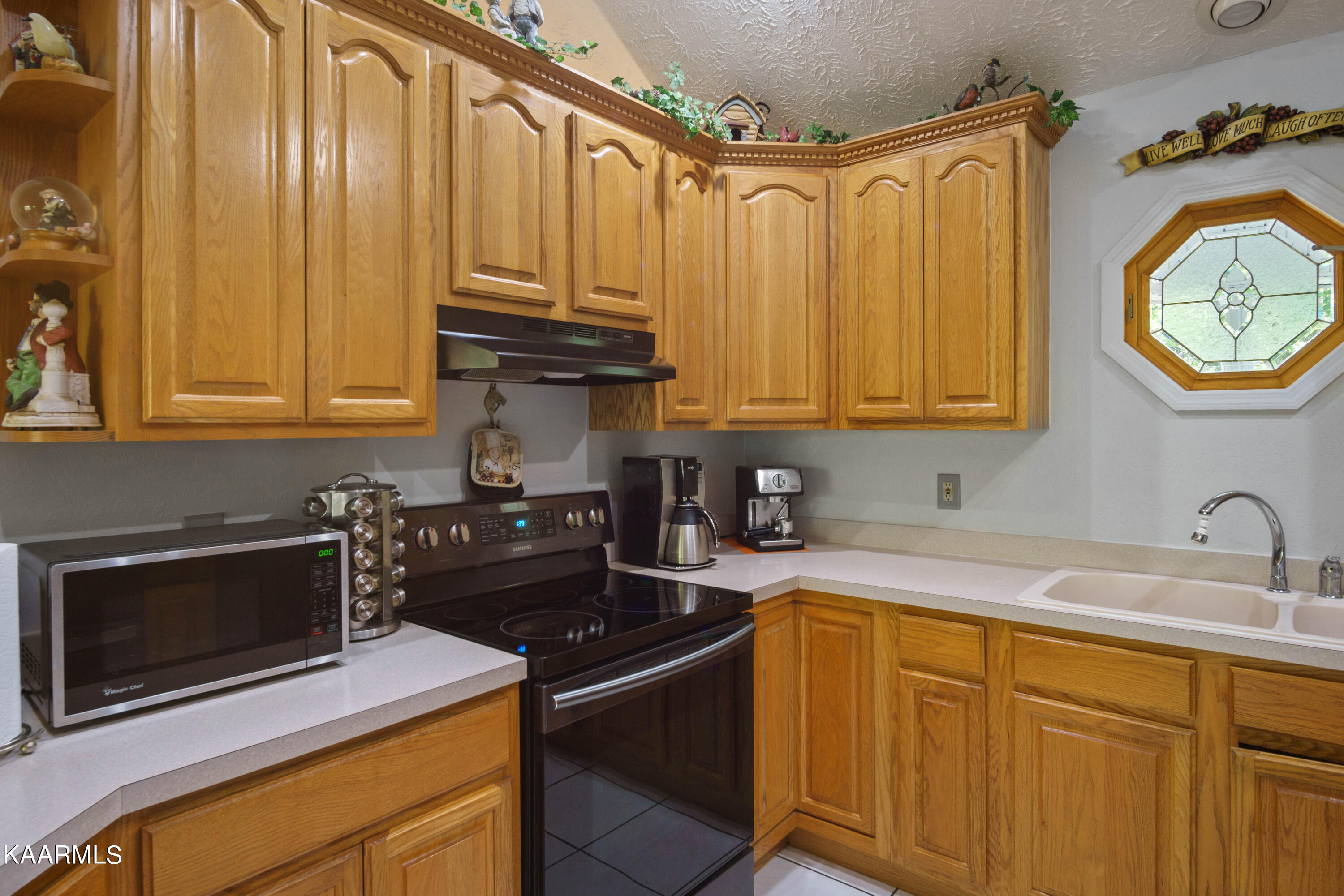2180 Ranch Road Dandridge, TN 37725 - Photo 11 of 48 kitchen 2