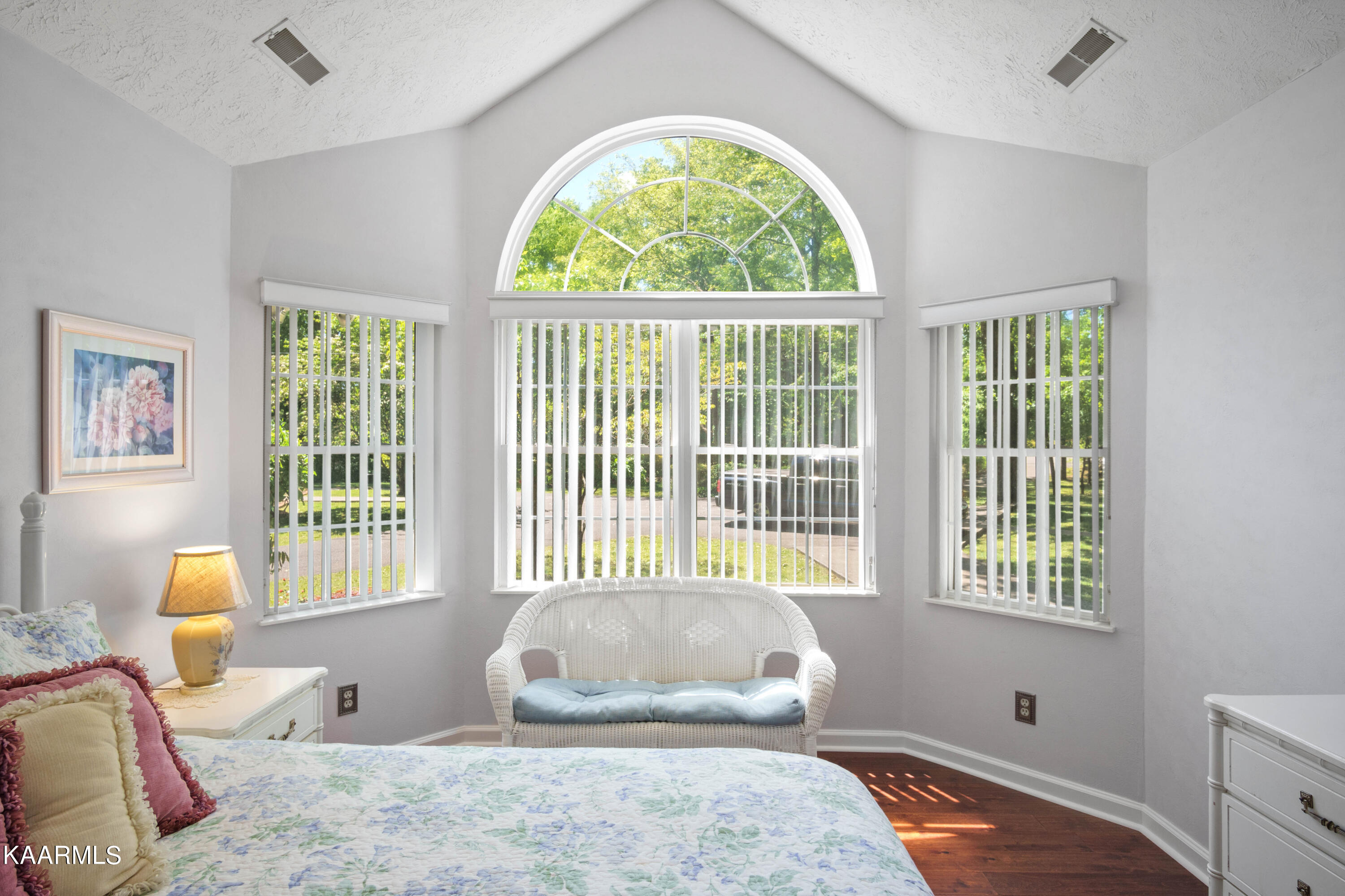 2180 Ranch Road Dandridge, TN 37725 - Photo 18 of 48 bedroom 2-3