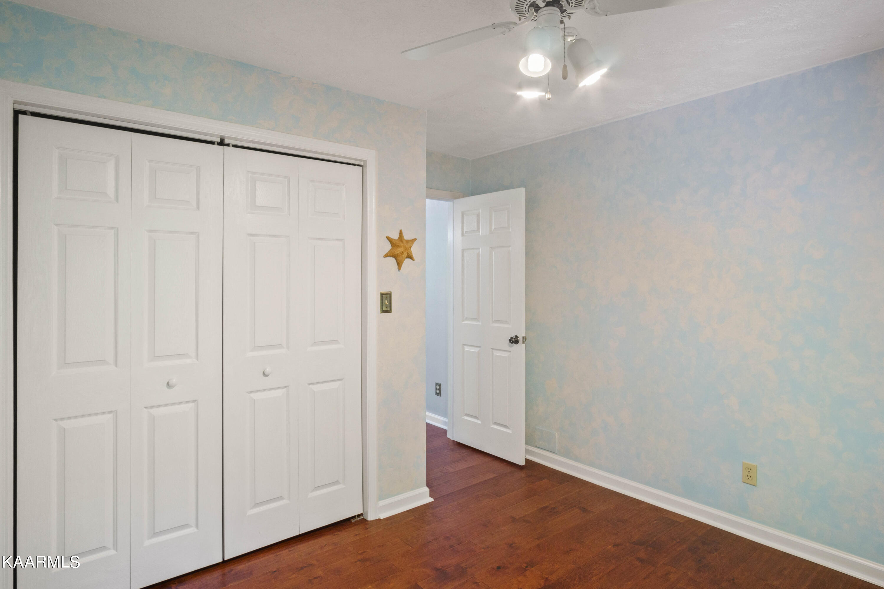 2180 Ranch Road Dandridge, TN 37725 - Photo 19 of 48 bedroom 3