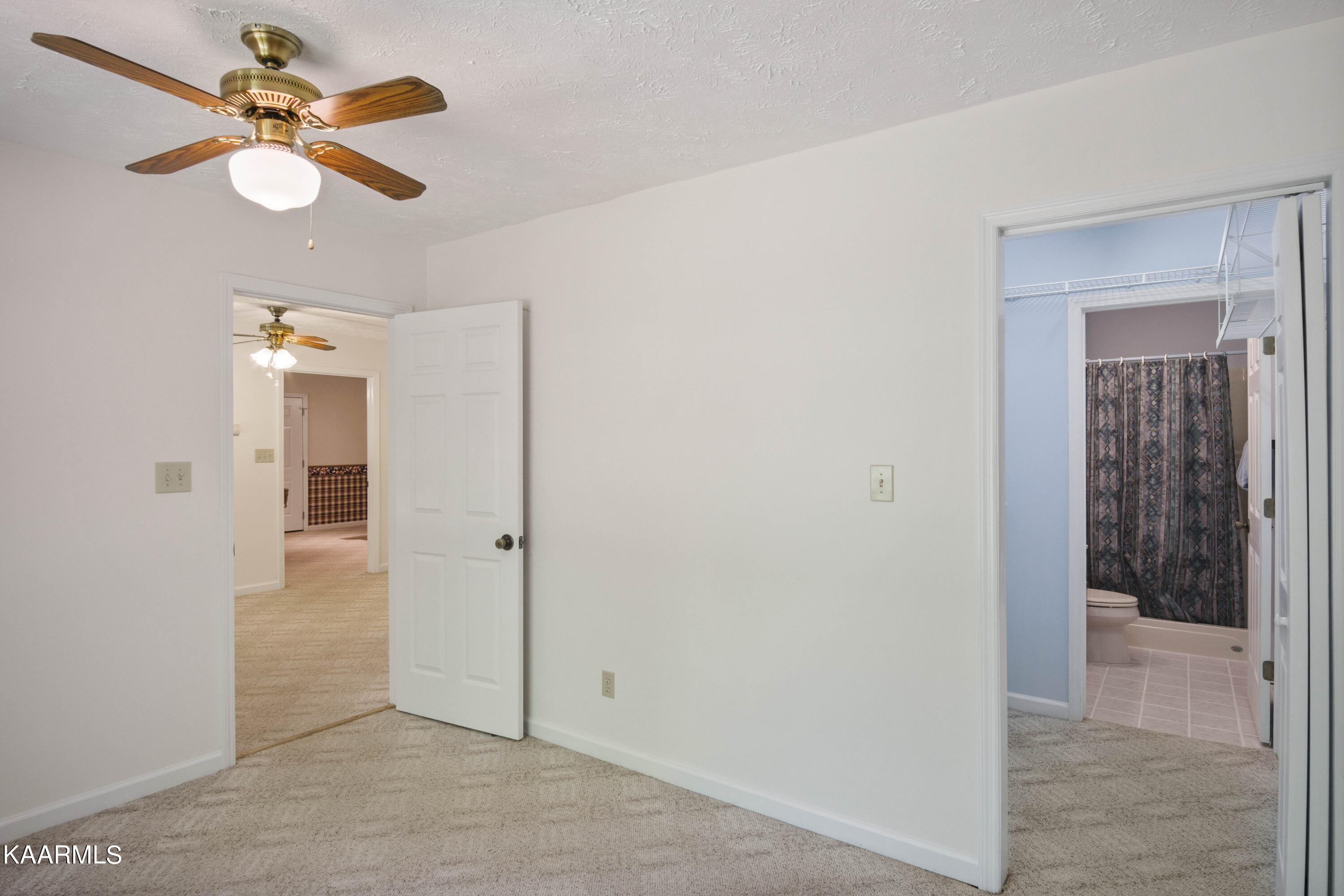 2180 Ranch Road Dandridge, TN 37725 - Photo 23 of 48 basement Bed