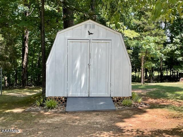2180 Ranch Road Dandridge, TN 37725 - Photo 30 of 48 Shed