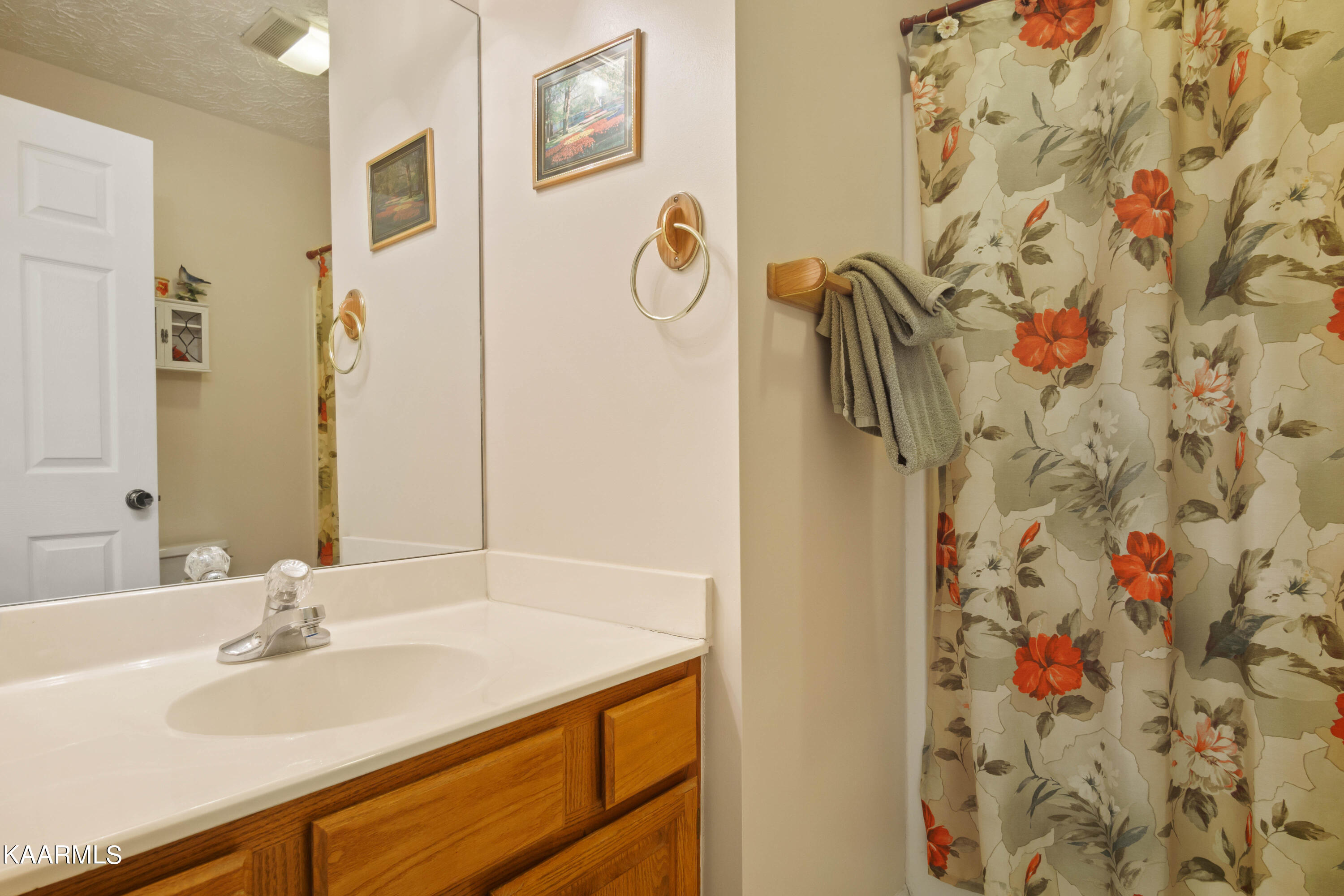 2180 Ranch Road Dandridge, TN 37725 - Photo 41 of 48 guest bedroom 1-3