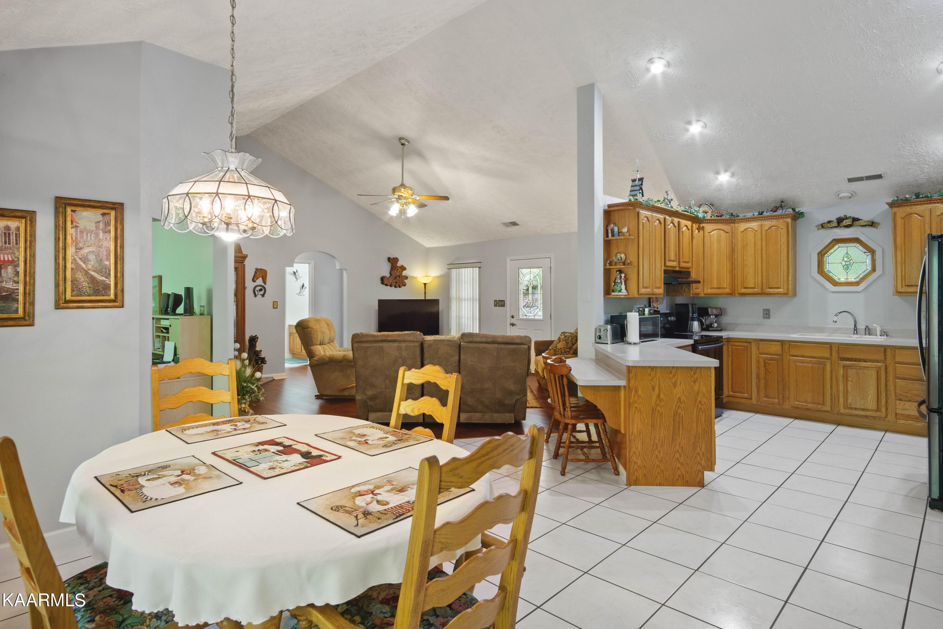 2180 Ranch Road Dandridge, TN 37725 - Photo 8 of 48 dining 4