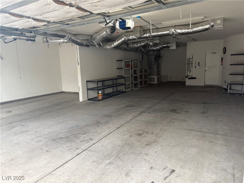 624 Tyler Ridge Avenue Henderson, NV 89012 - Photo 3 of 40 5+ car tandem garage