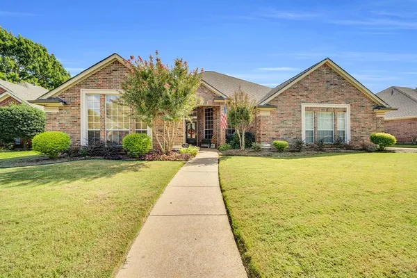$521,900 | 2616 Brookwood Drive, Mansfield, TX 76063