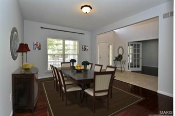 1715 Carman Ridge Court Ballwin, MO 63021 - Photo 7 of 47 Gallery Image 7