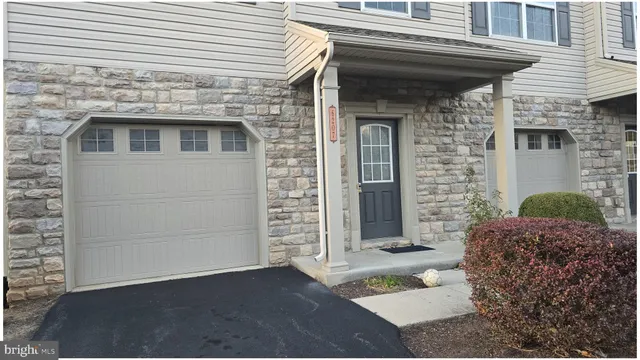 $365,000 | 6207 Galleon Drive, Mechanicsburg, PA 17050