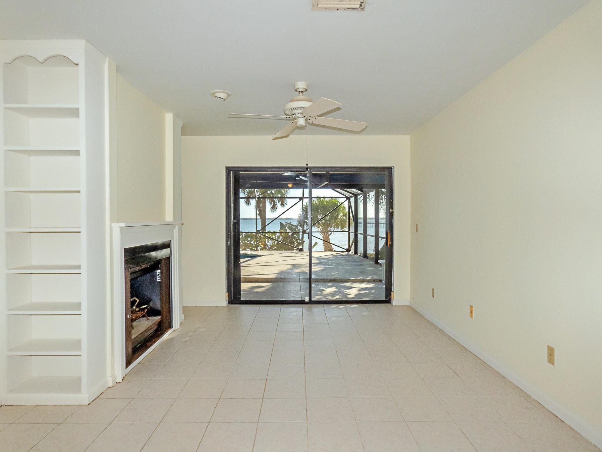 118 North Sewalls Point Road Sewall's Point, FL 34996 - Photo 38 of 43 P1310531