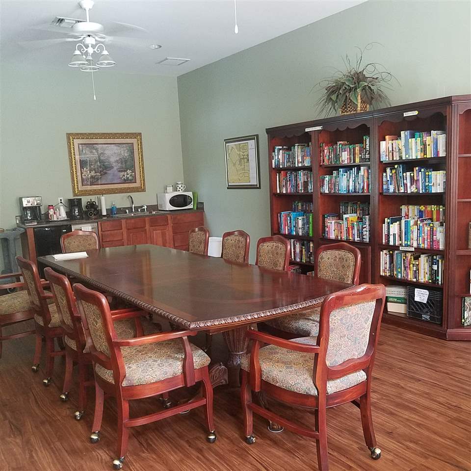 104 Natchez Trace Foley, AL 36535 - Photo 44 of 50 Clubhouse Library