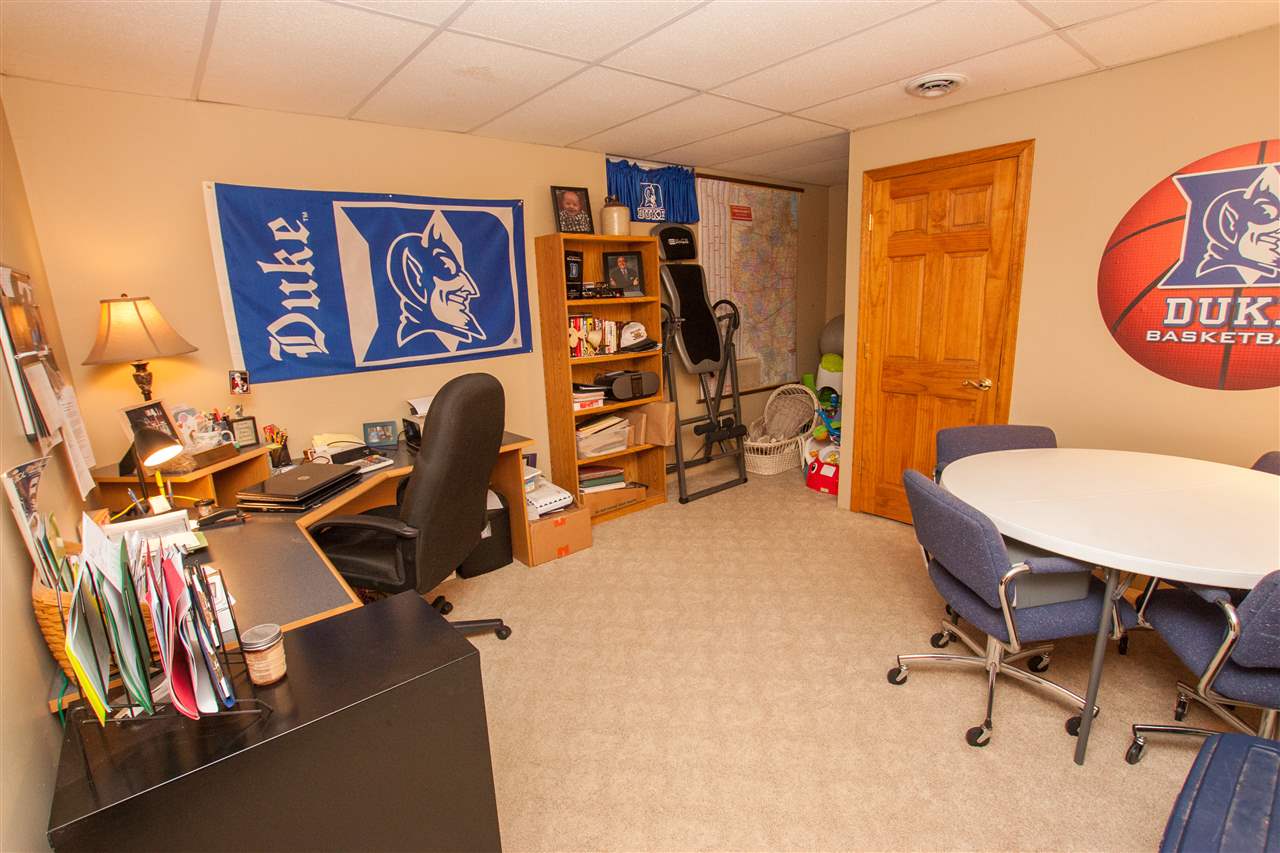 7999 Pin Oak Road Manito, IL 61546 - Photo 24 of 34 Gallery Image 24